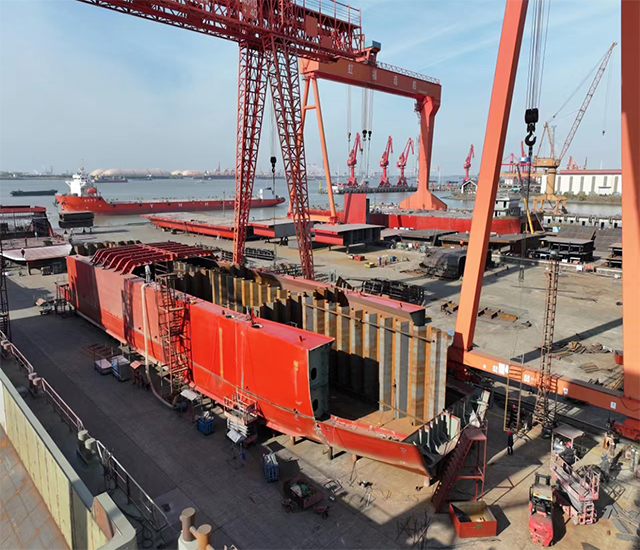 Qinhai Shipyard construction