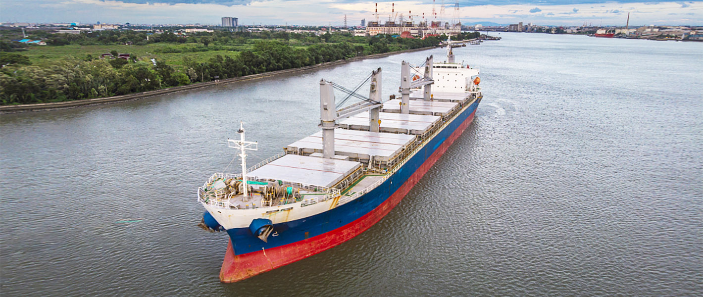 How To Clean The Cargo Hold of A Bulk Carrier