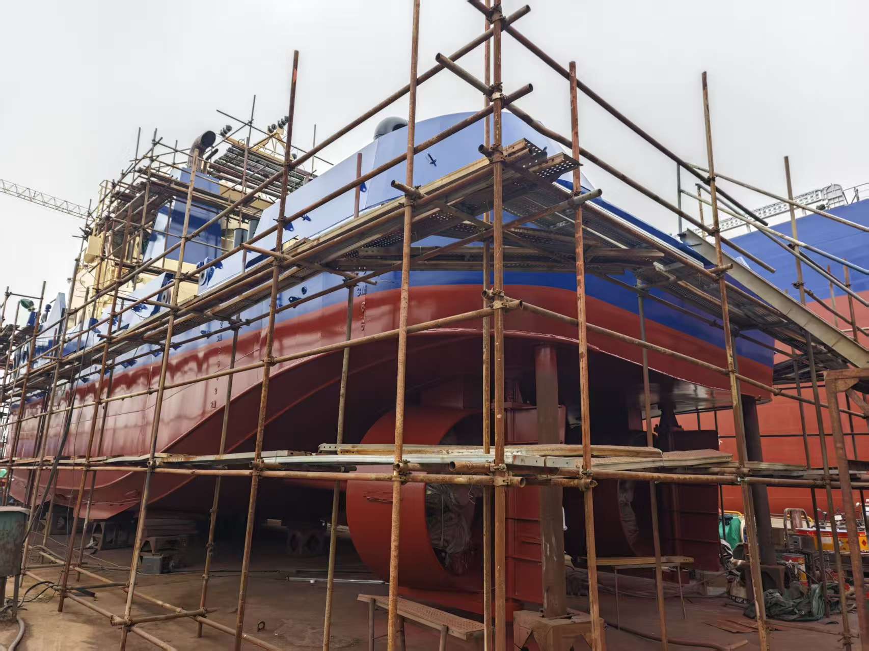 Qinhai Shipyard 2200 HP 29t Tug Boat Rina Class for Sale